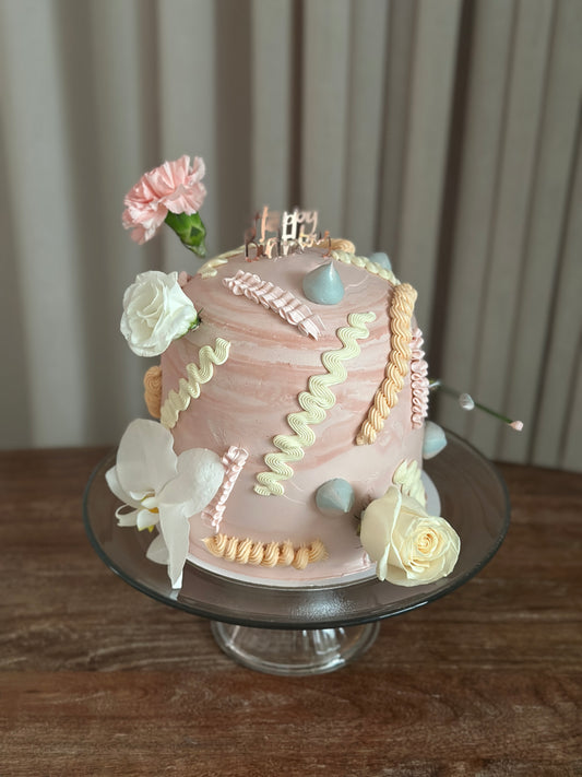 Real flowers cake